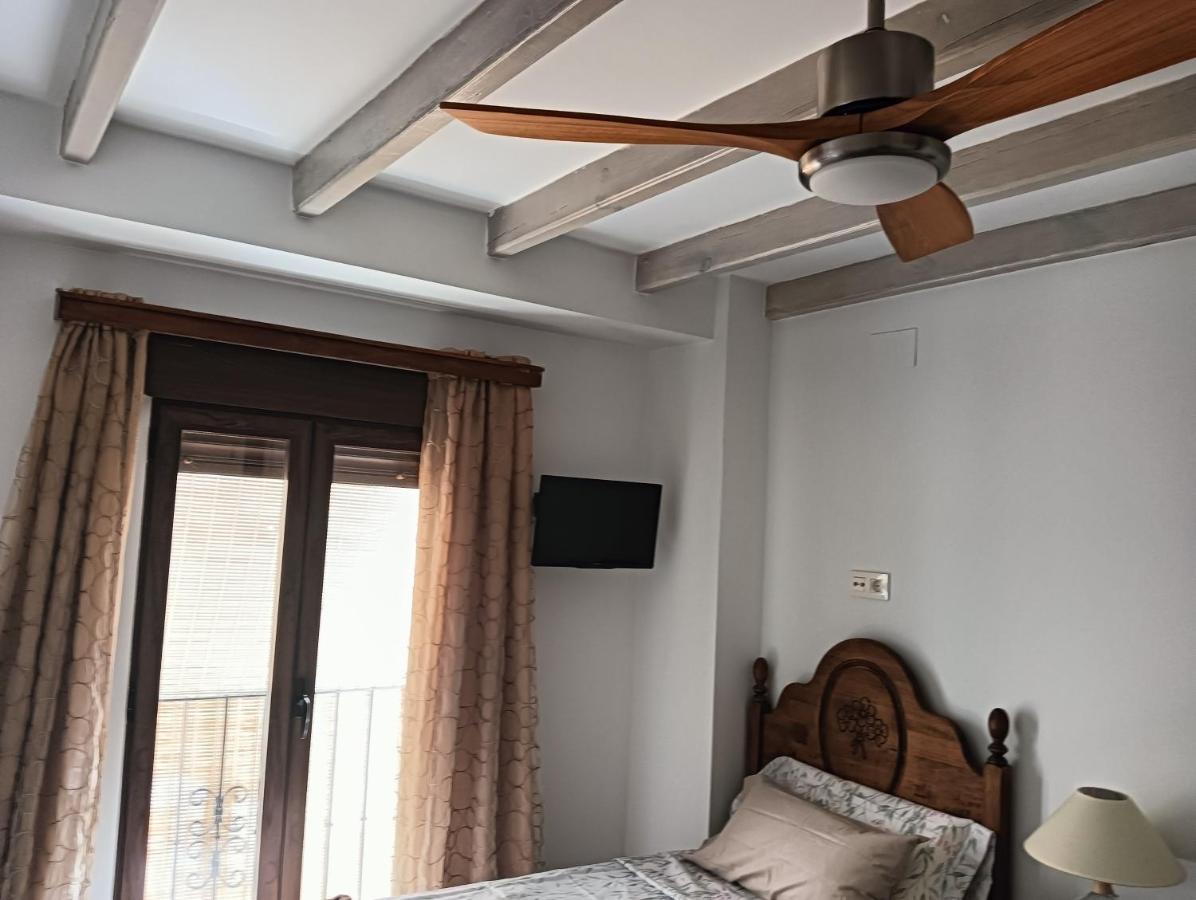 구에하르 시에라 La Casa De La Plaza 아파트 외부 사진